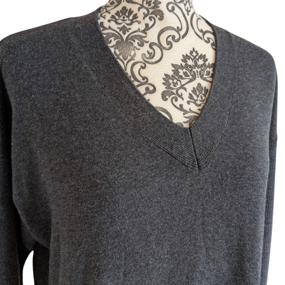 Paper Label Sweater Casual Staple Elevated Basic Women Large V Neck Cotton Grey - Picture 6 of 13